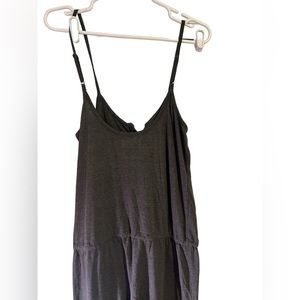 Chaser Women’s Olive Green drawstring waist jumpsuit, NWOT.‎ Size S.